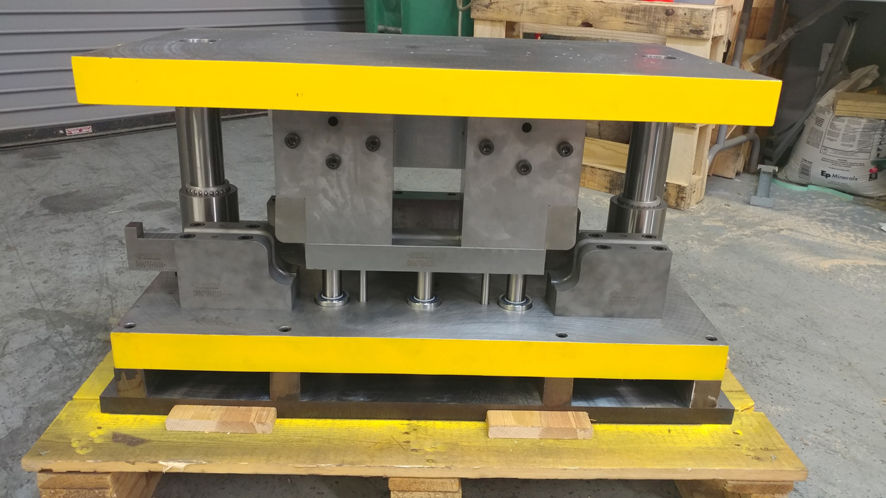 Long Star Die Machine